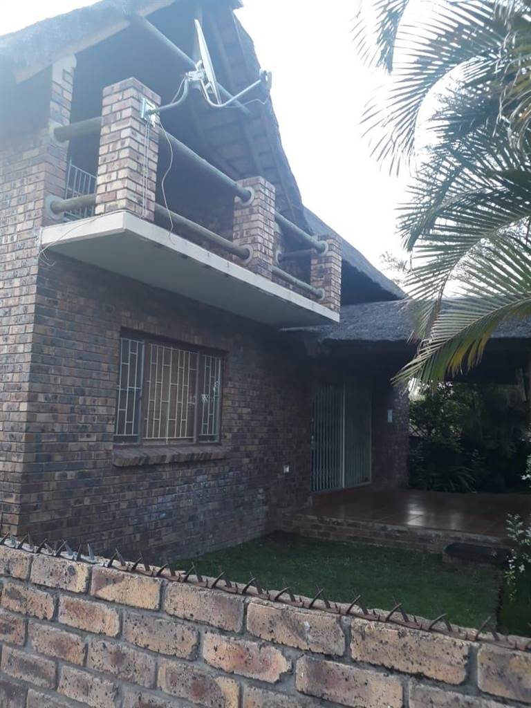 3 Bed House in Phalaborwa photo number 19