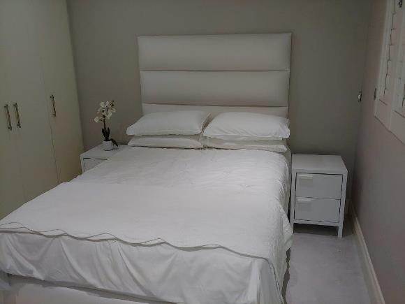 2 Bed Apartment in Umhlanga Ridge photo number 13