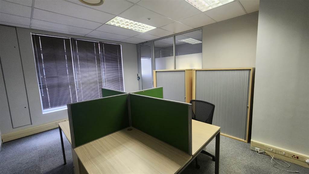 33  m² Commercial space in Centurion CBD photo number 4