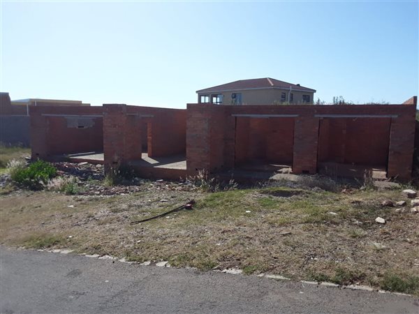 4 Bed House in Mossel Bay