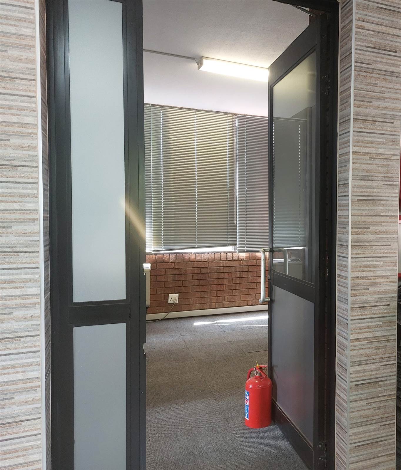 137  m² Office Space in Centurion CBD photo number 4