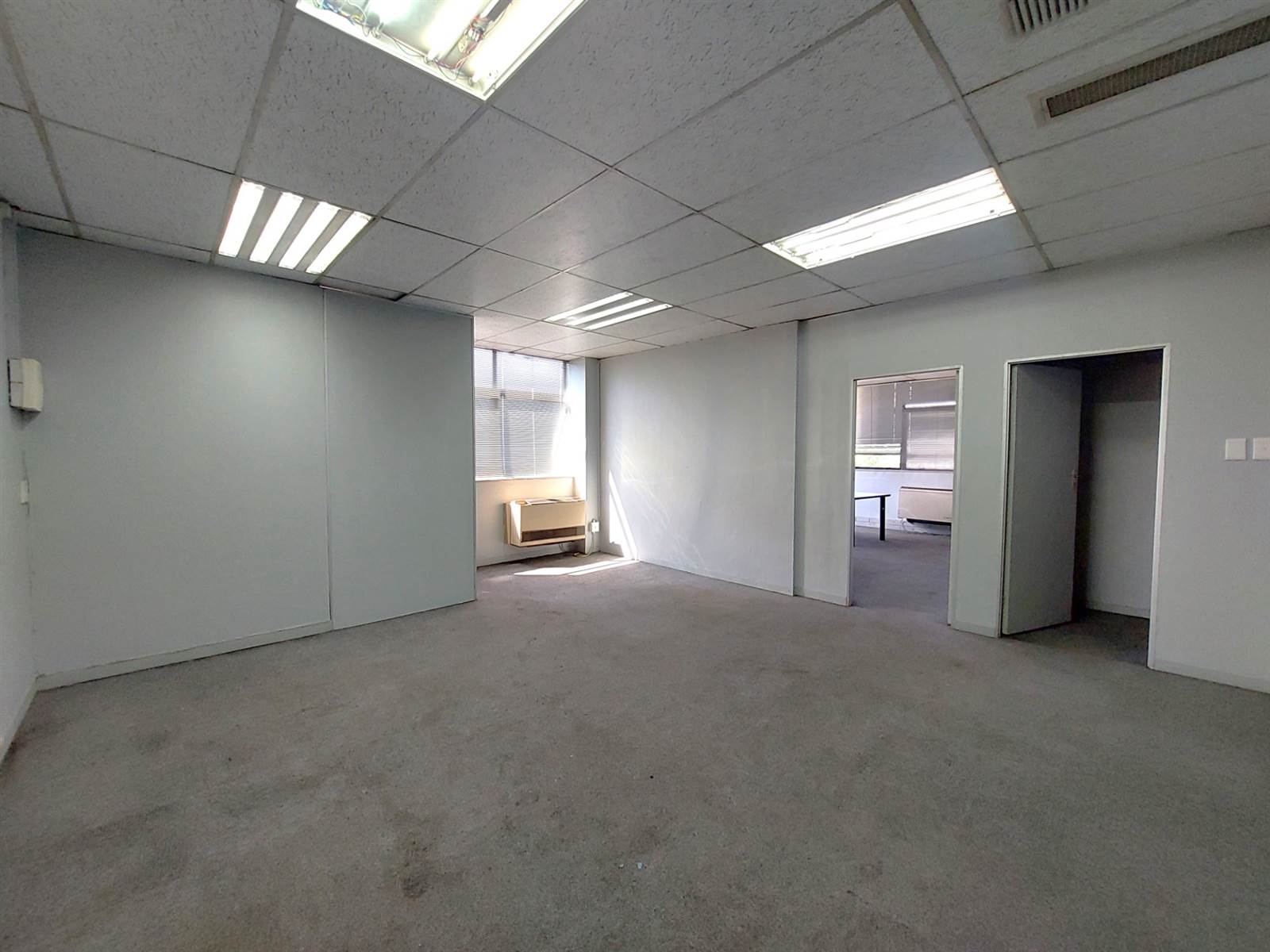 137  m² Office Space in Centurion CBD photo number 13