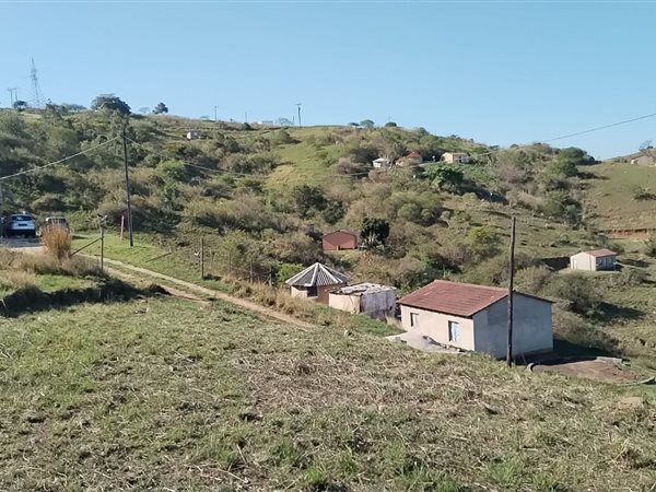 875 m² Land