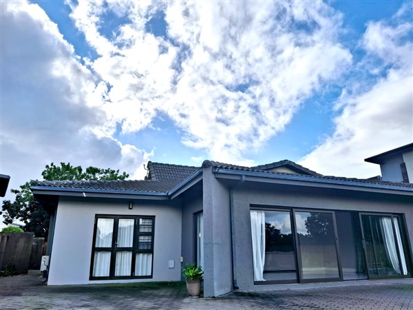 4 Bedroom House 4 Bedroom House