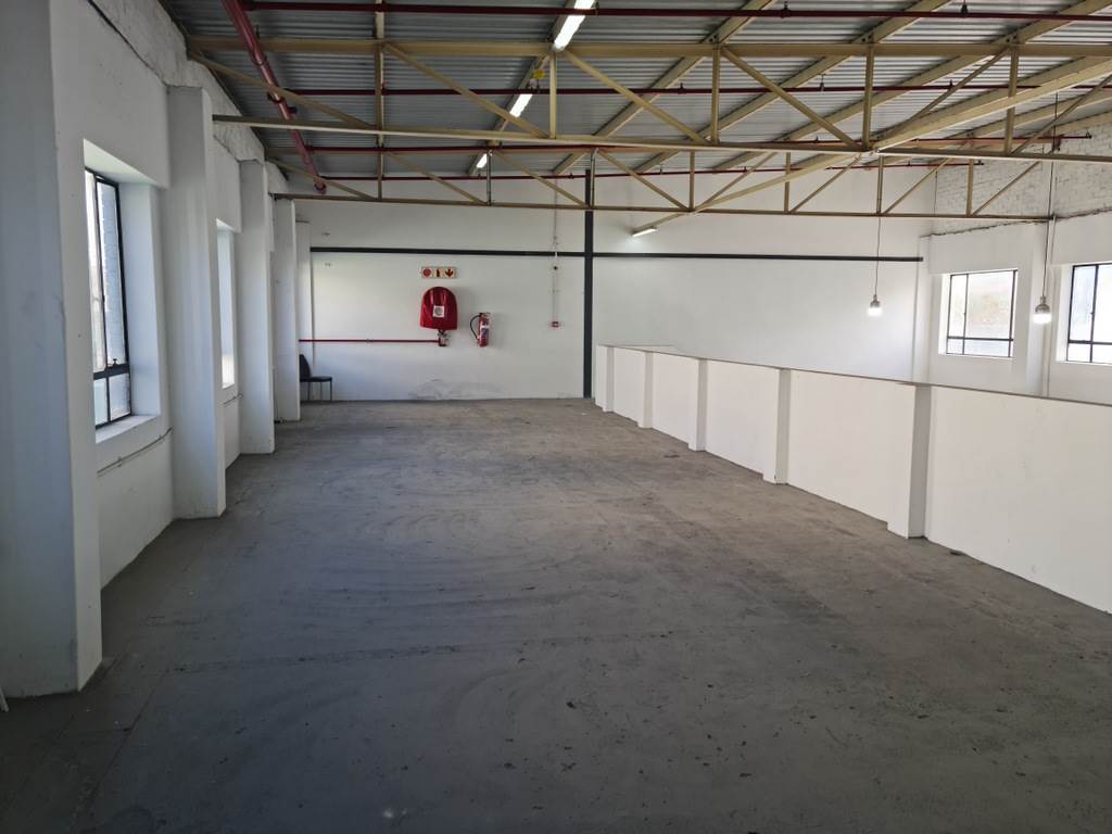 235  m² Industrial space in Kuilsriver photo number 15