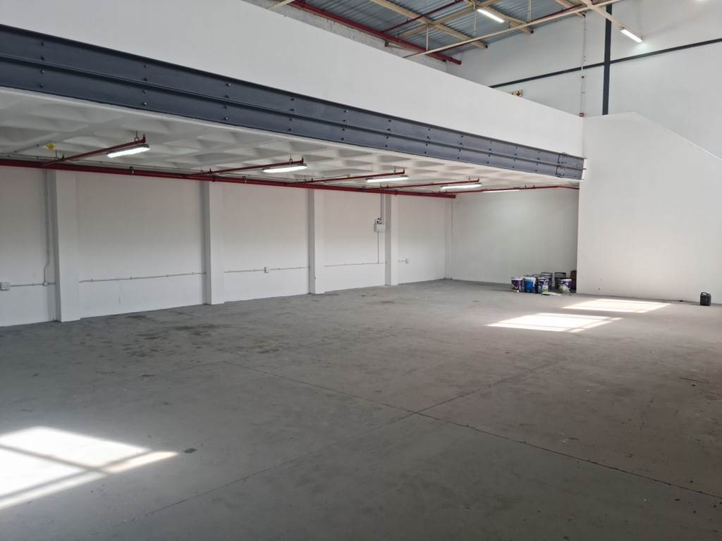 235  m² Industrial space in Kuilsriver photo number 10