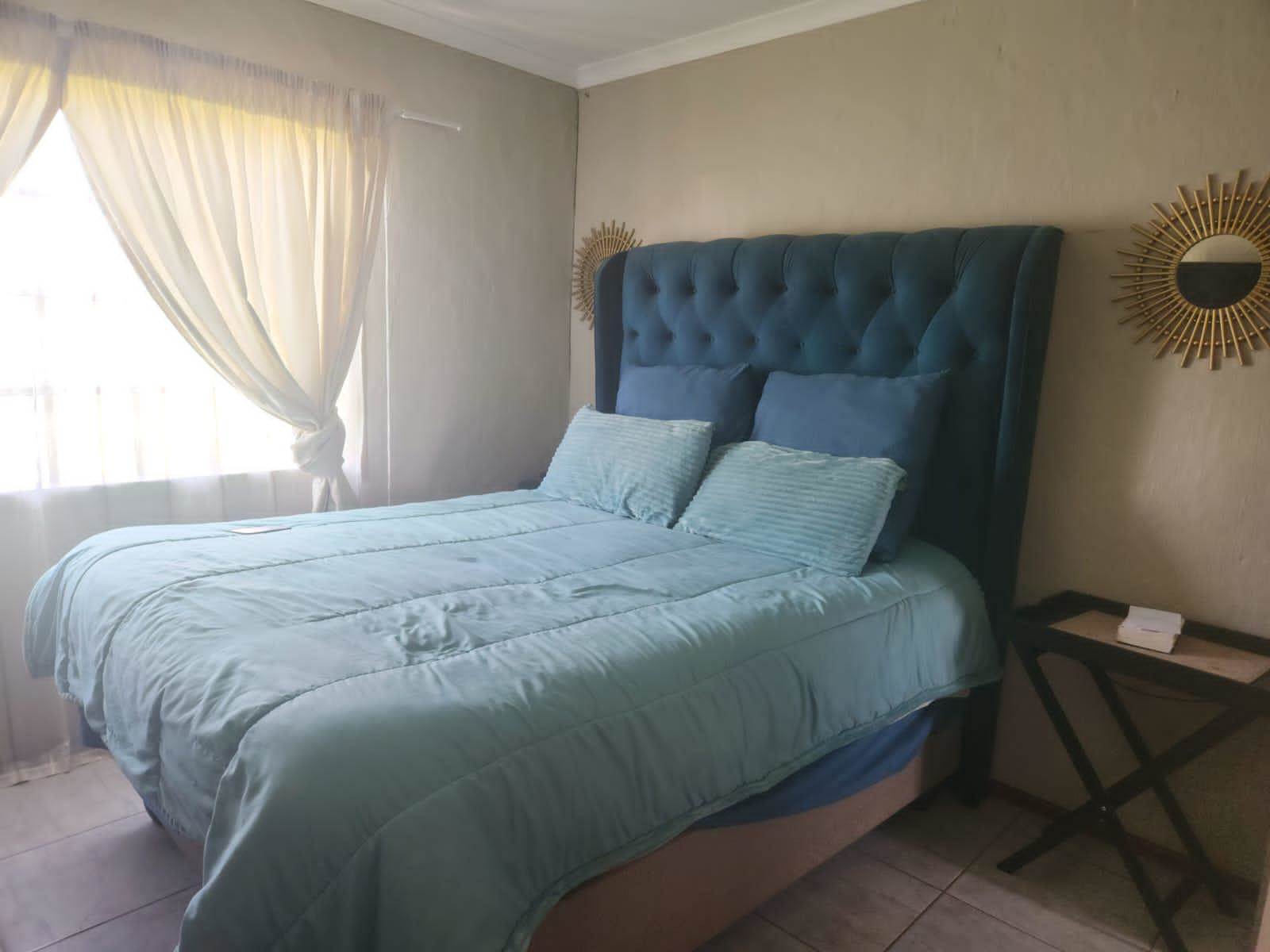 2.5 Bed House in Secunda photo number 13