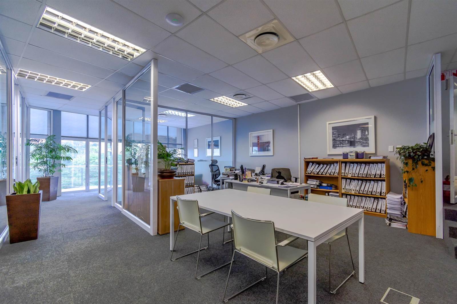 450  m² Office Space in La Lucia photo number 20