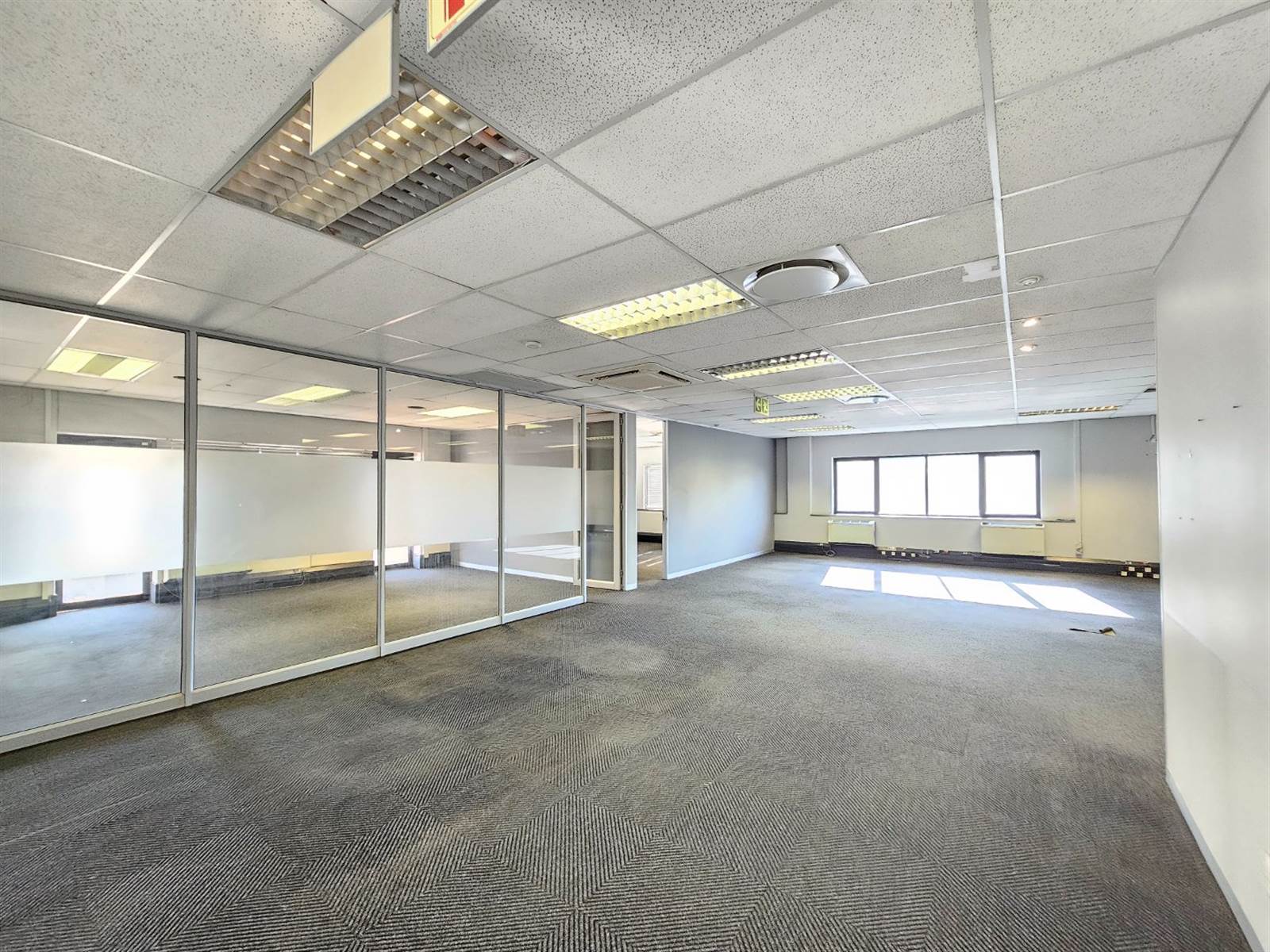 2198  m² Office Space in Blackheath photo number 29