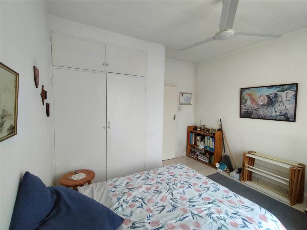 2 Bed Apartment in Eldoraigne photo number 8