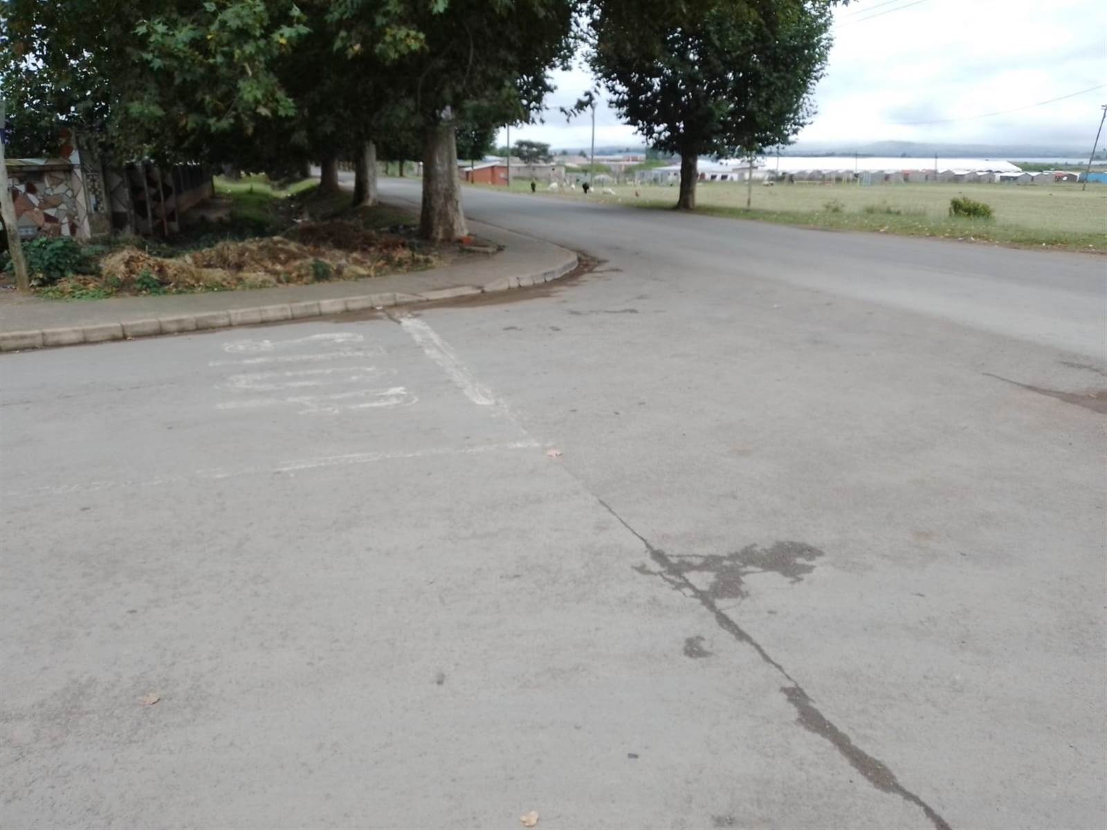 501 m² Land available in Mpophomeni photo number 2