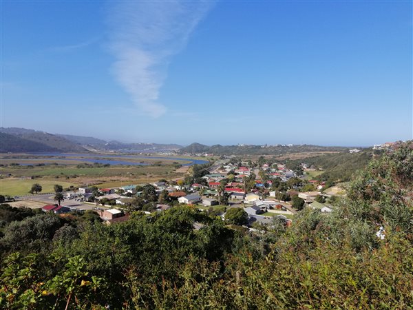 1.2 ha Land available in Great Brak River