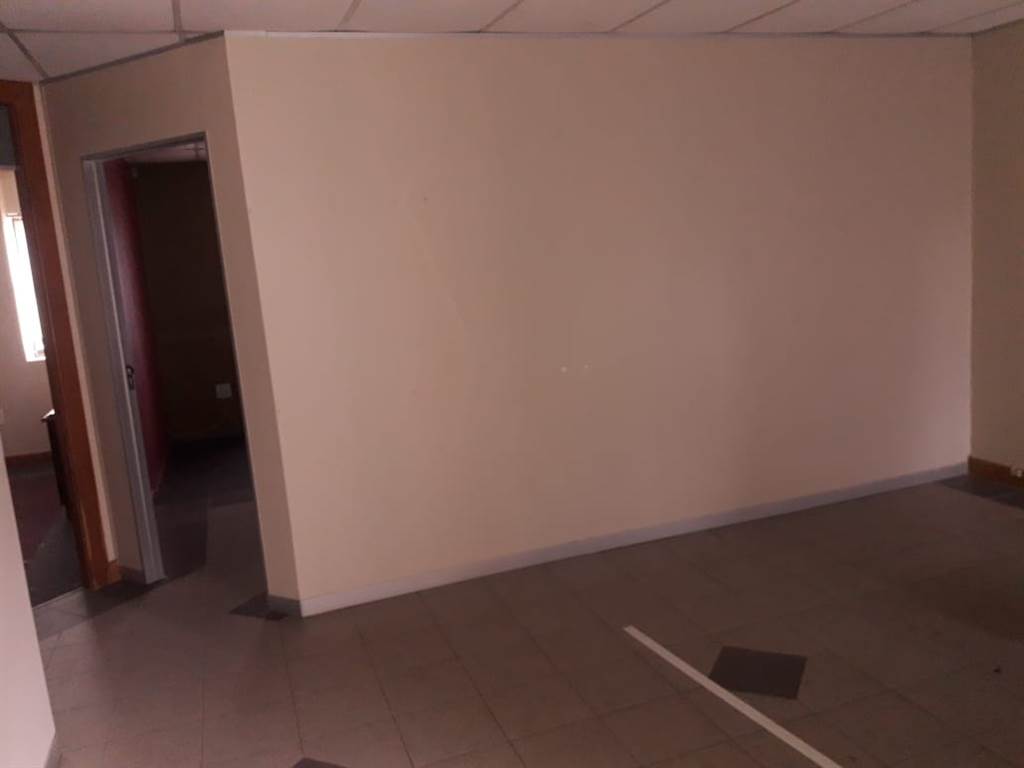 Commercial space in Louis Trichardt photo number 13