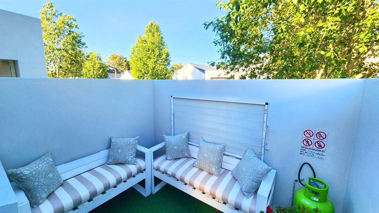 3 Bed House in Paarl photo number 10