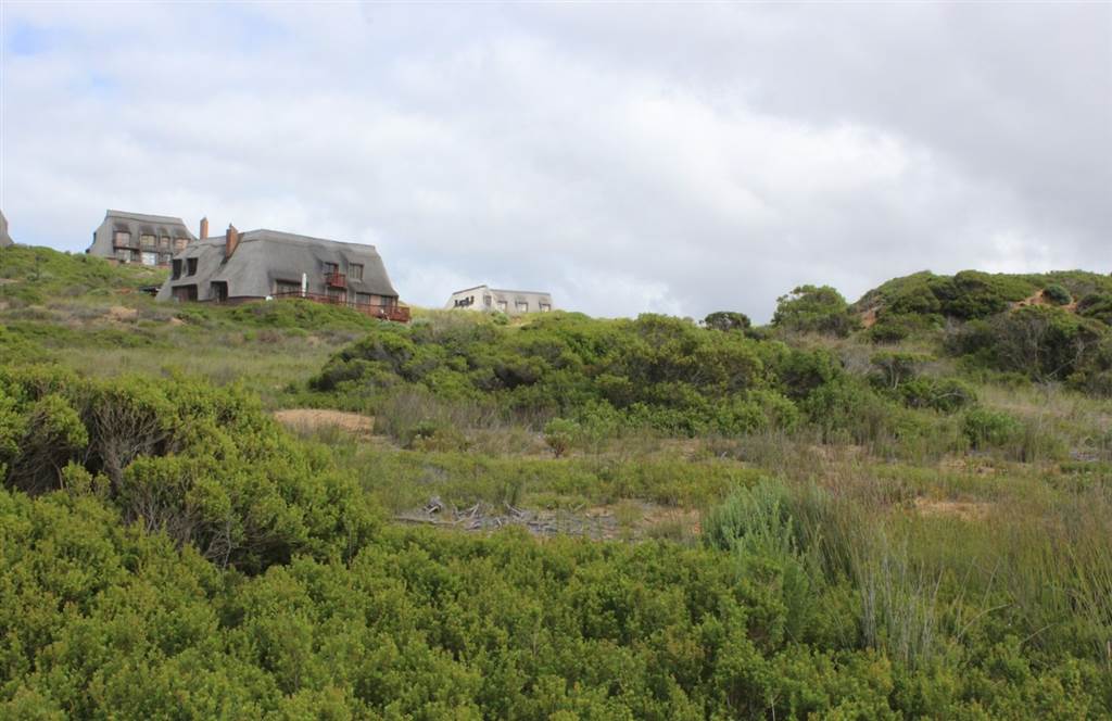 805 m² Land available in Stilbaai photo number 18