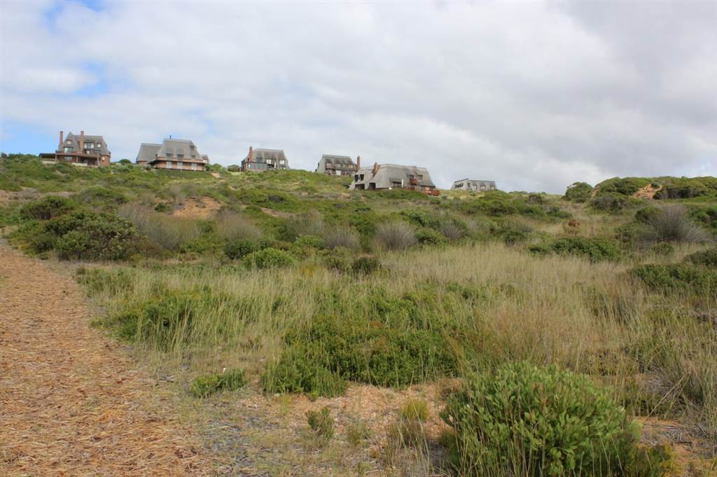805 m² Land available in Stilbaai photo number 24