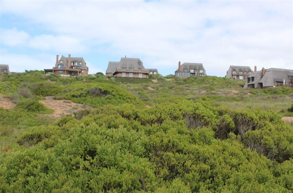 805 m² Land available in Stilbaai photo number 17
