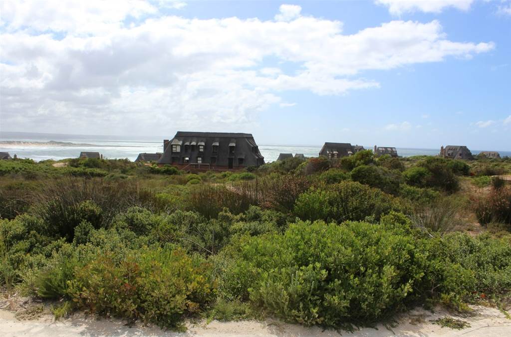 805 m² Land available in Stilbaai photo number 19