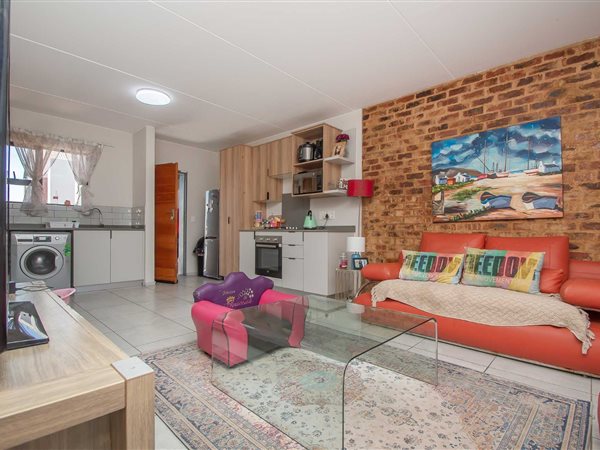 3 Bed Apartment