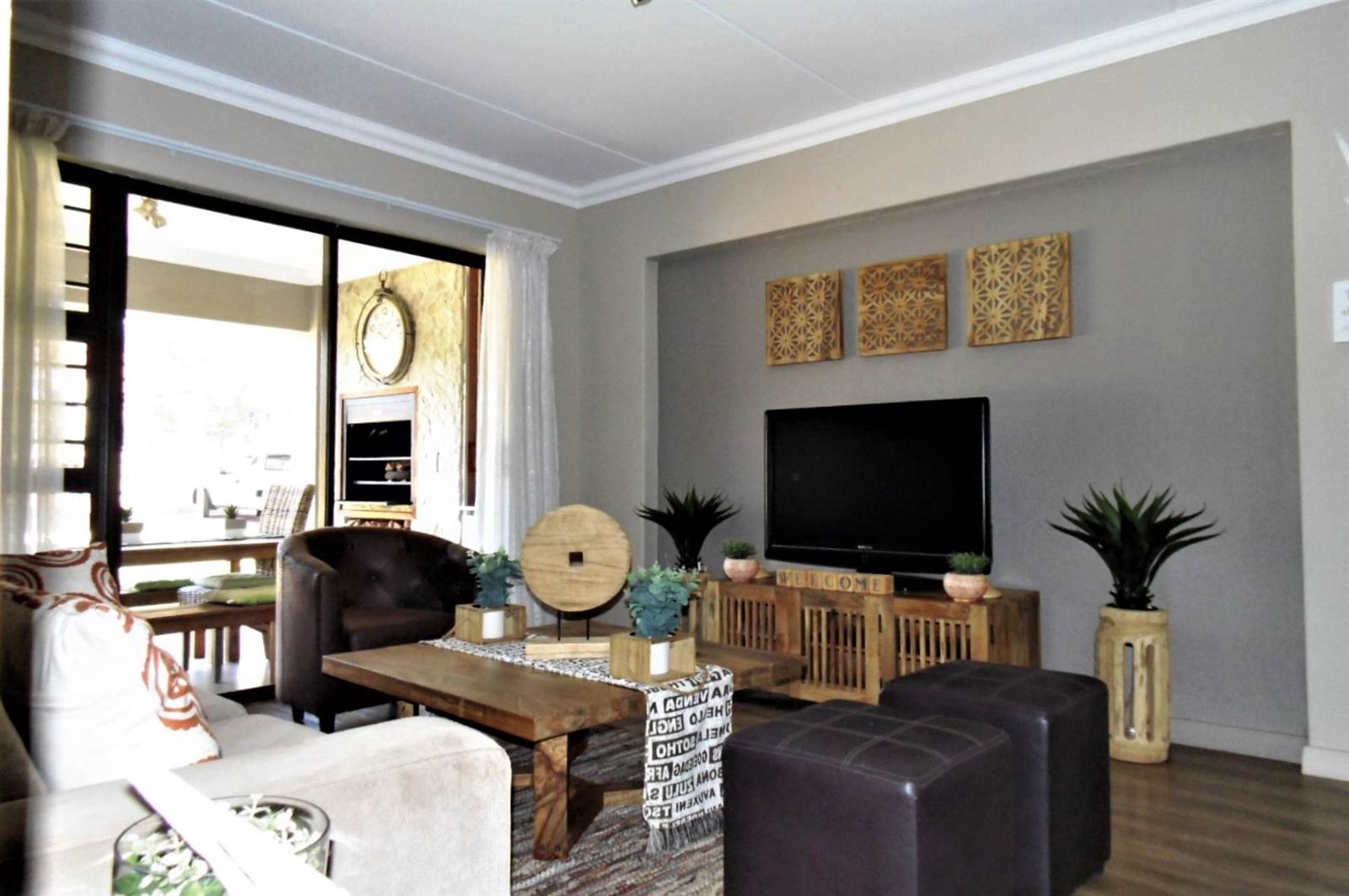 2 Bed Apartment in Cullinan photo number 6