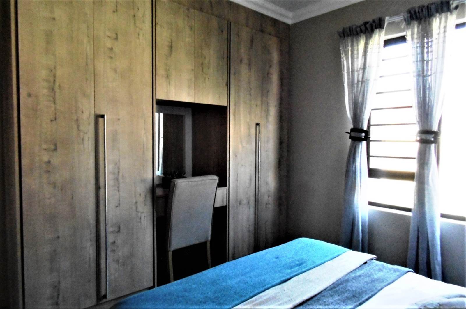 2 Bed Apartment in Cullinan photo number 12