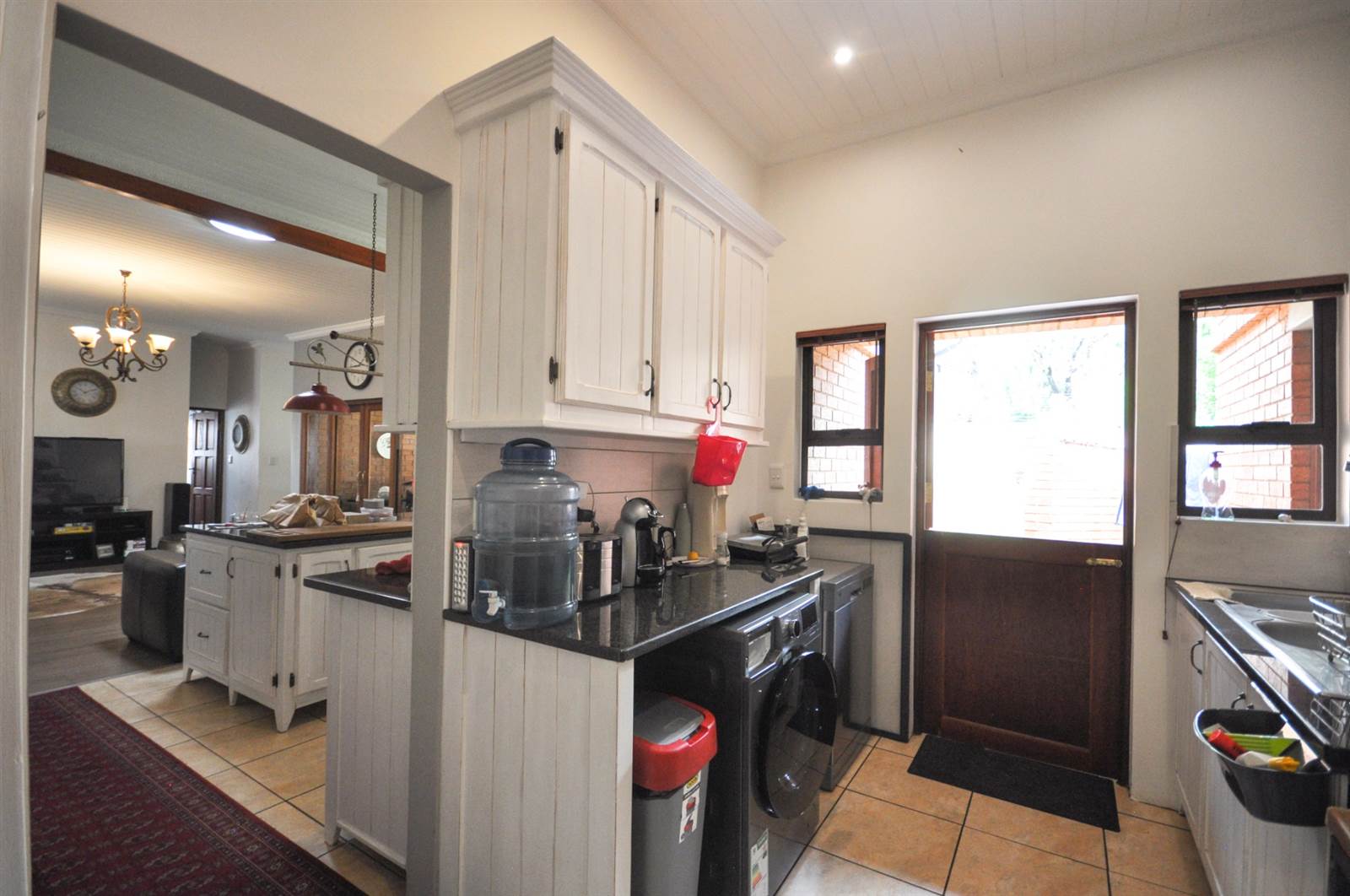 3 Bed House in Rietvlei Heights Country Estate photo number 18