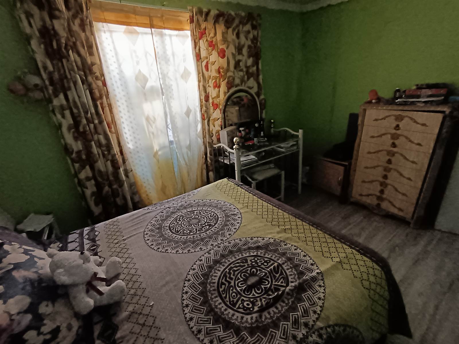 4 Bed House in Khayelitsha photo number 9