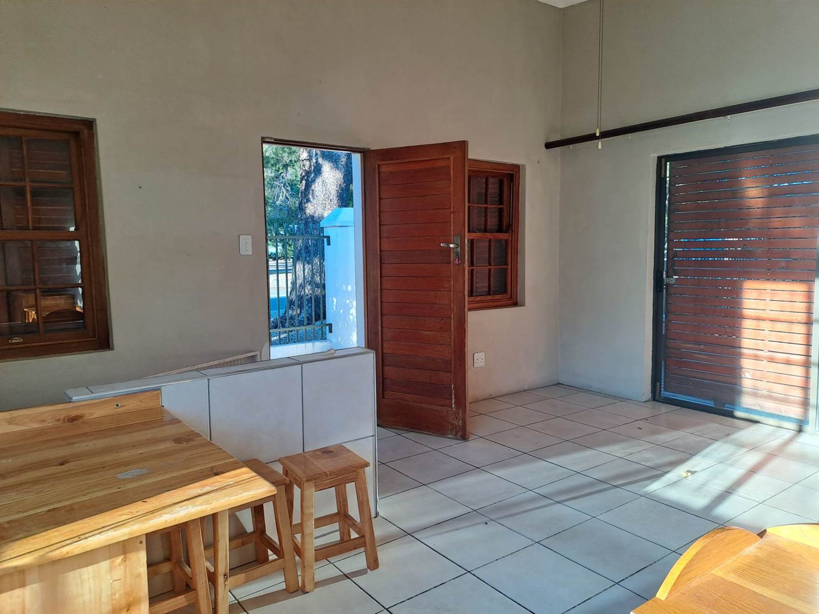 4 Bed House in Graaff Reinet photo number 22