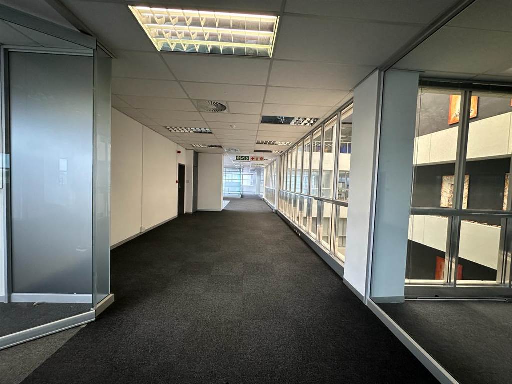 497  m² Commercial space in Bedfordview photo number 17