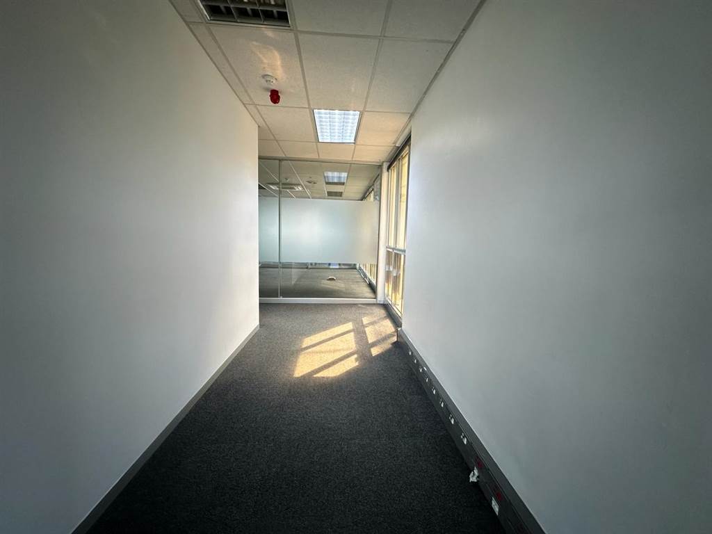 497  m² Commercial space in Bedfordview photo number 8