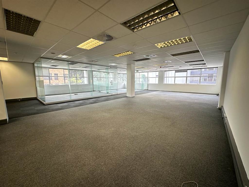 497  m² Commercial space in Bedfordview photo number 21