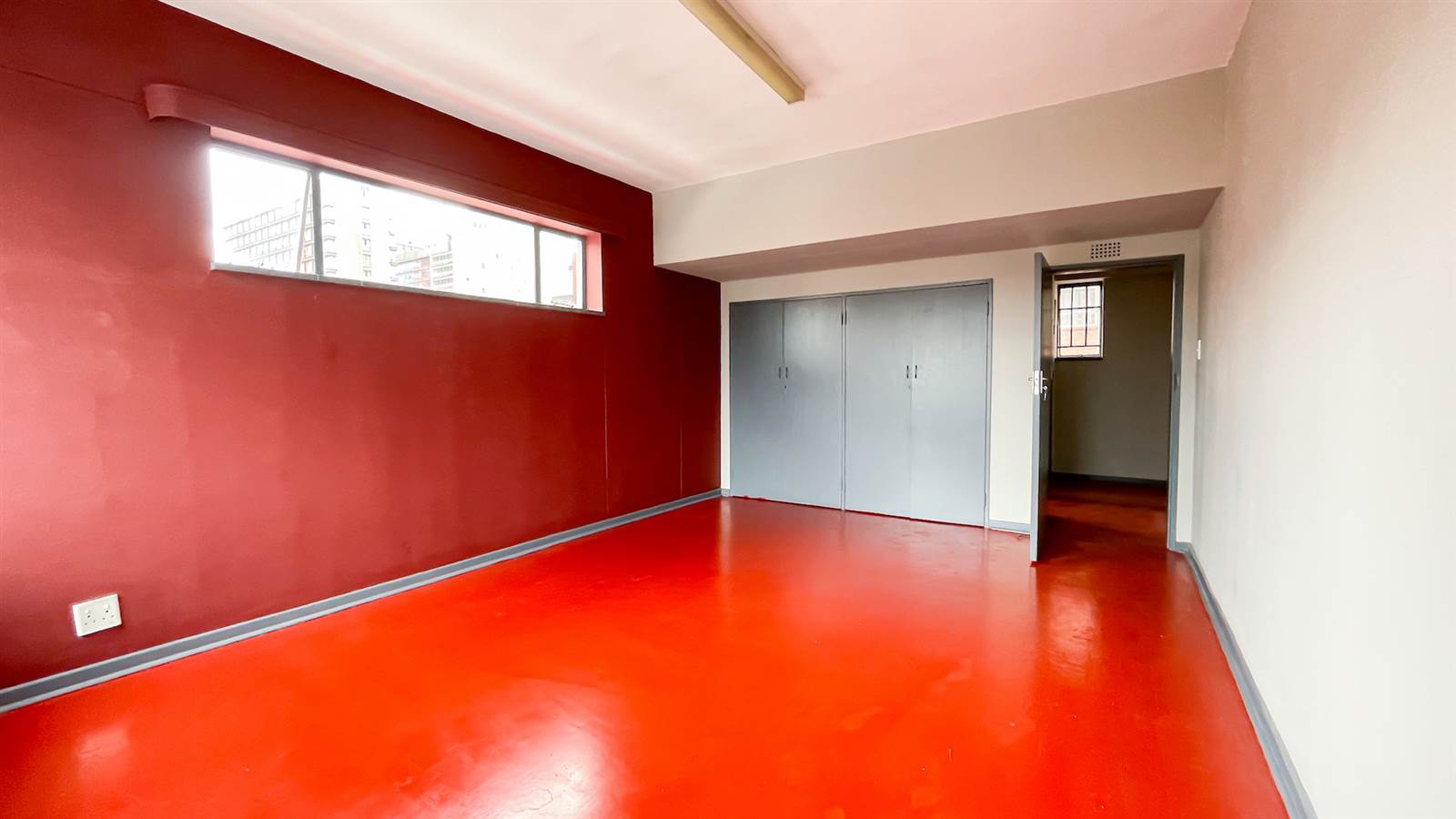 3 Bed Apartment in Johannesburg Central photo number 14
