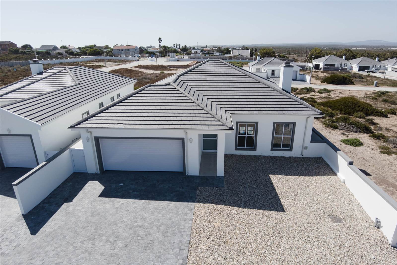 3 Bed House in Yzerfontein photo number 27