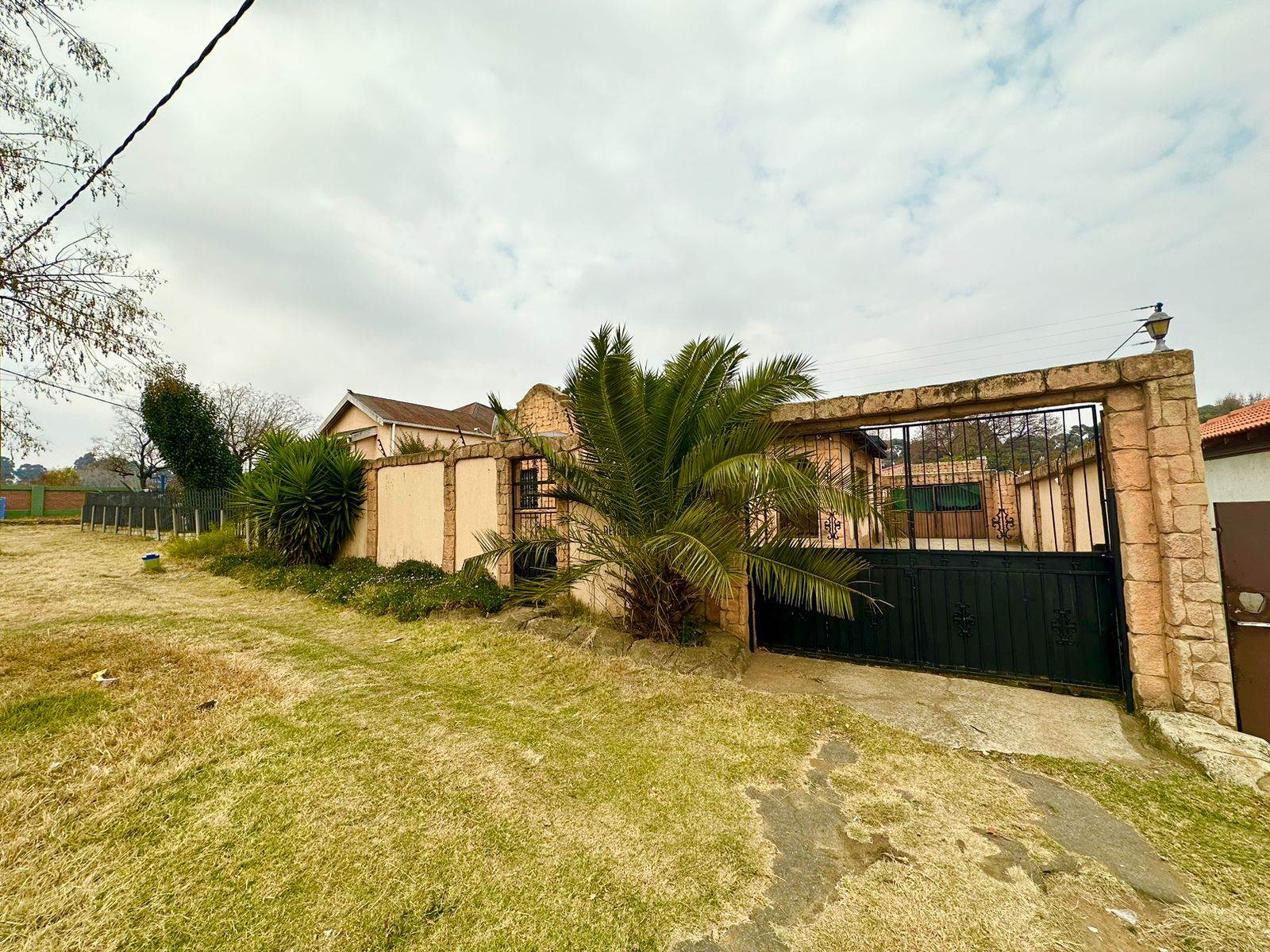 3 Bed House in Turffontein photo number 16