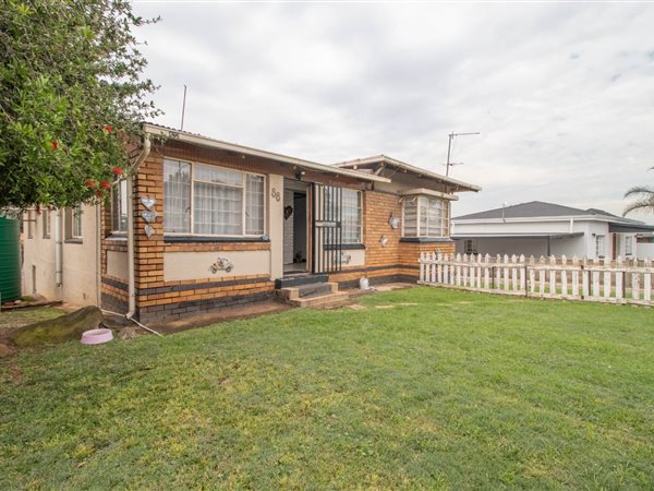 3 Bedroom House 3 Bedroom House
