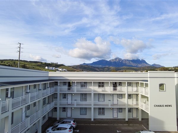 2 Bedroom Apartment