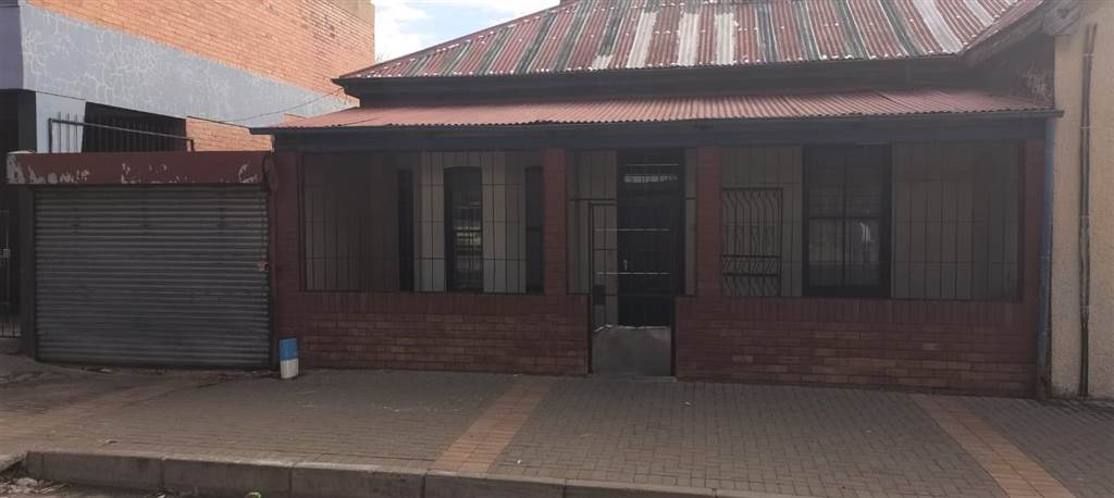 502  m² Commercial space in Bloemfontein photo number 1