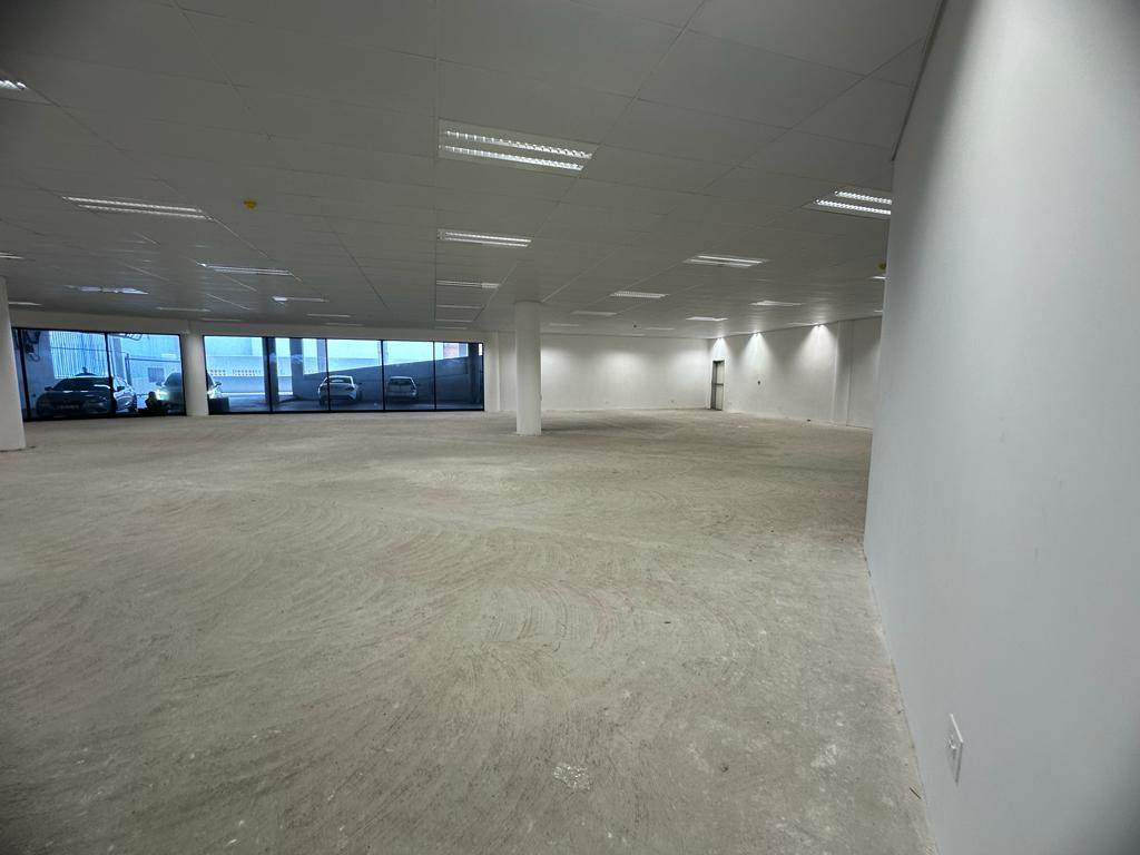 386  m² Commercial space in Die Heuwel photo number 4