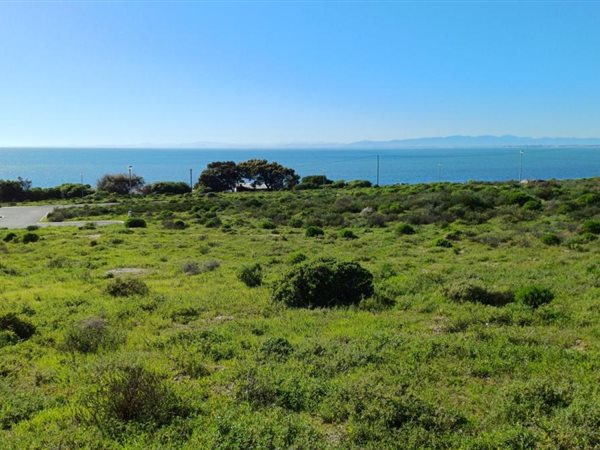 368 m² Land