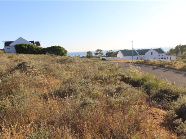 872 m² Land