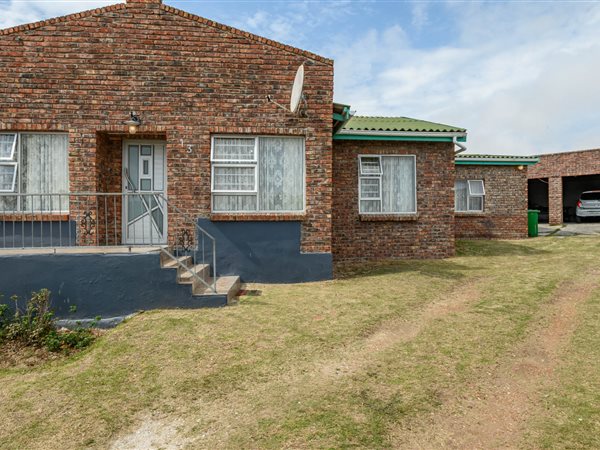 3 Bedroom House 3 Bedroom House