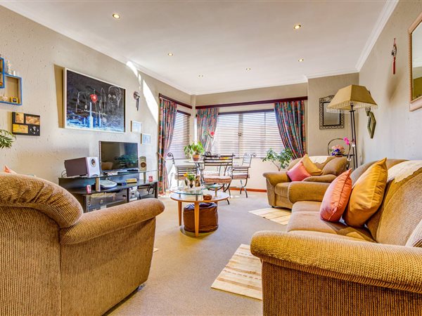 2 Bedroom Townhouse 2 Bedroom Townhouse