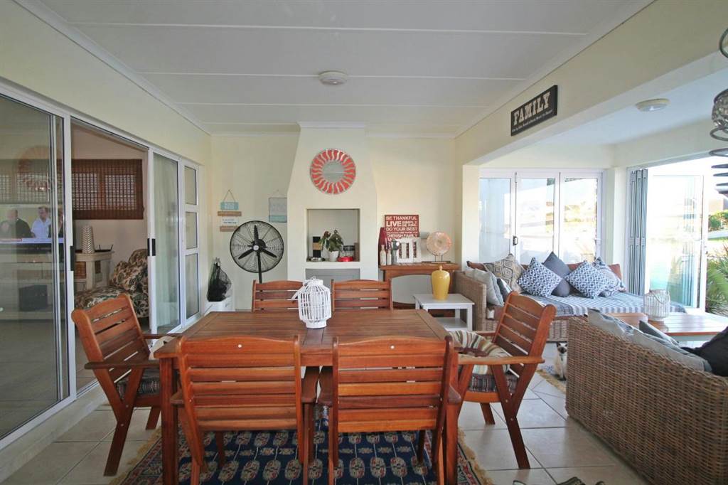 3 Bed House in Port Alfred photo number 7