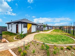 2 Bed House in Montana Park