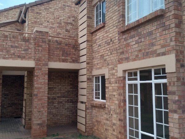 2 Bed Townhouse