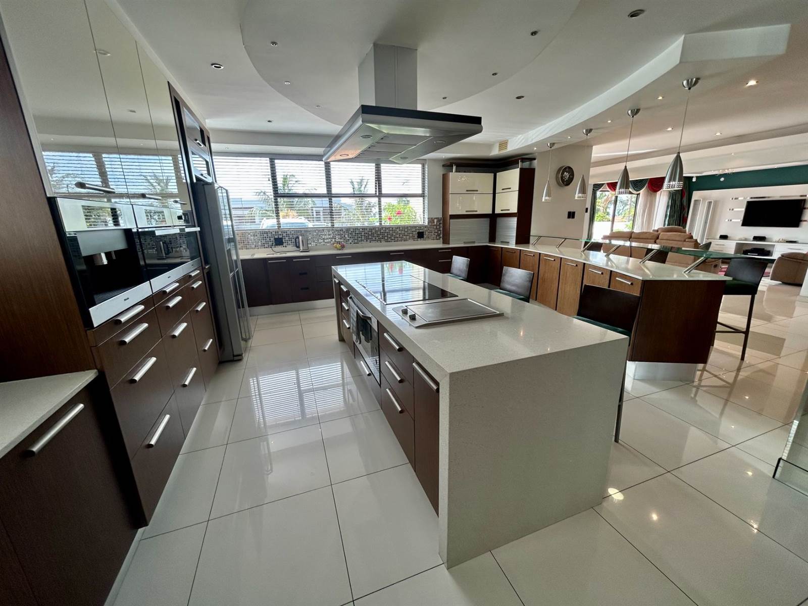 4 Bed House in Umhlanga Rocks photo number 9