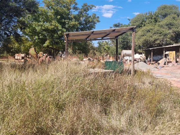 5710 m² Land available in Zeerust