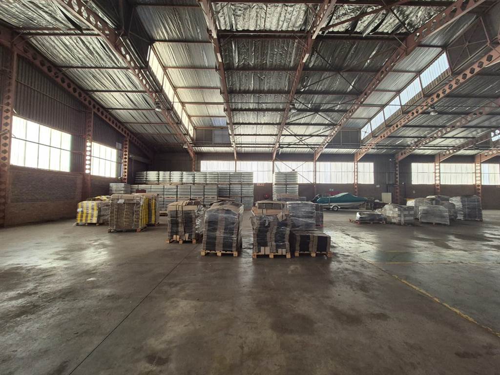 1851  m² Industrial space in Wadeville photo number 13