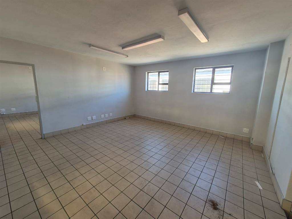 1851  m² Industrial space in Wadeville photo number 25