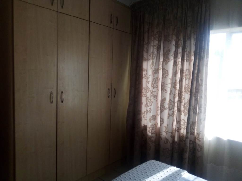 1 Bed Apartment in Secunda photo number 20